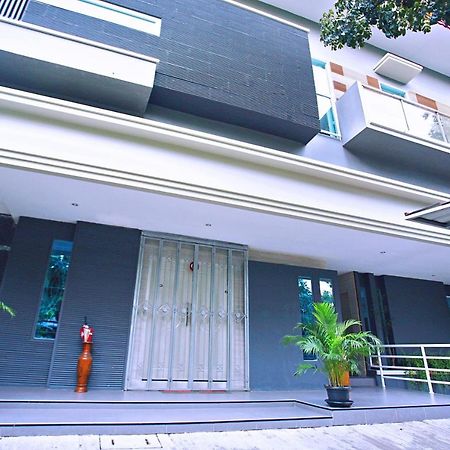 Blossom Resident Blok M Jakarta Exterior foto